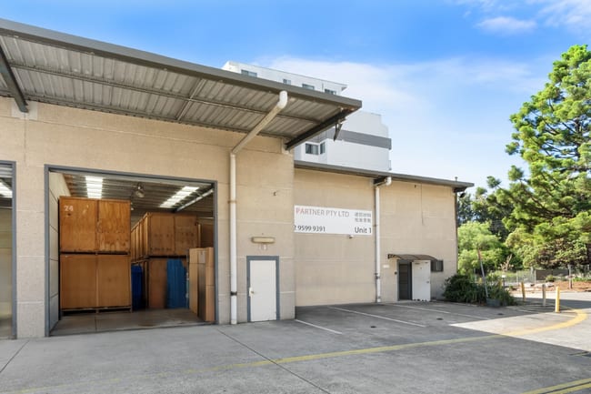 1/13-15 Wollongong Road Arncliffe NSW 2205 1/13-15 Wollongong Road Arncliffe NSW 2205