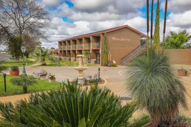 376 Deakin Avenue Mildura VIC 3500 376 Deakin Avenue Mildura VIC 3500