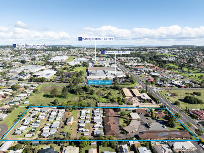 860-866 Ruthven Street Kearneys Spring QLD 4350