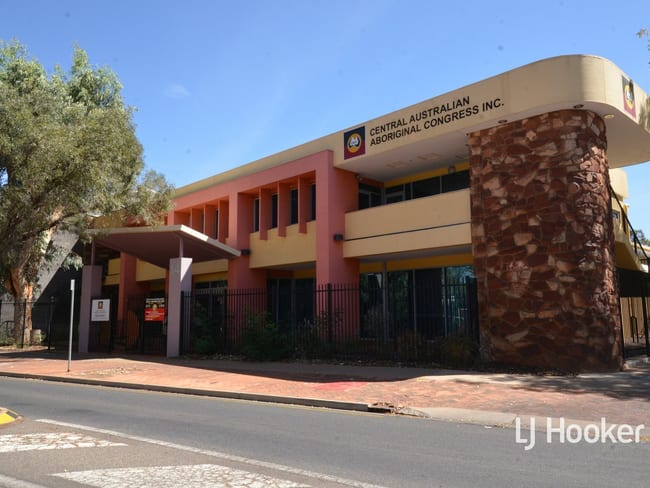 14 Leichhardt Terrace Alice Springs NT 0870 14 Leichhardt Terrace Alice Springs NT 0870