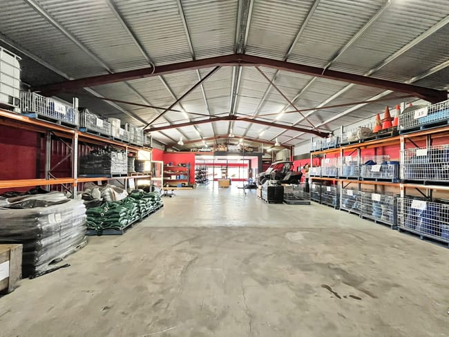 48 William Street Cowra NSW 2794 48 William Street Cowra NSW 2794