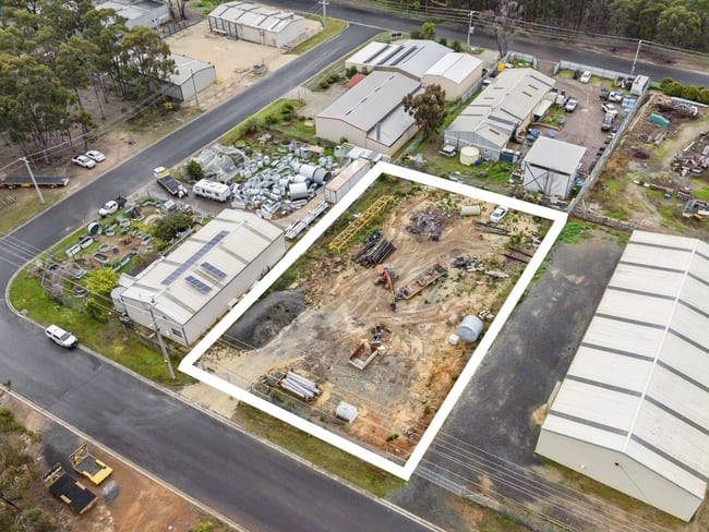 19 DARCY STREET Seymour VIC 3660