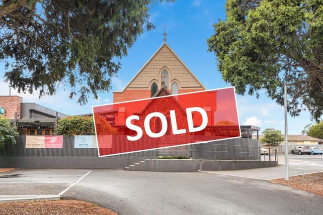 150-156 South Gippsland Highway Cranbourne VIC 3977 150-156 South Gippsland Highway Cranbourne VIC 3977