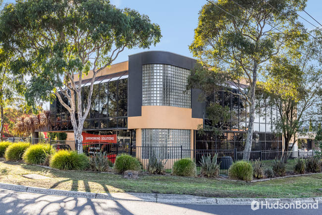 1 Keith Campbell Court Scoresby VIC 3179 1 Keith Campbell Court Scoresby VIC 3179