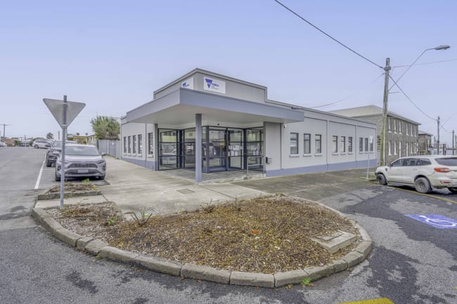 16 Julia Street Portland VIC 3305 16 Julia Street Portland VIC 3305