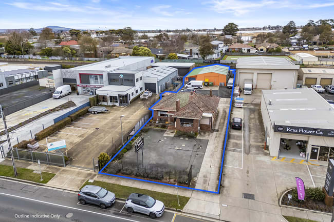 1031A Howitt Street Wendouree VIC 3355