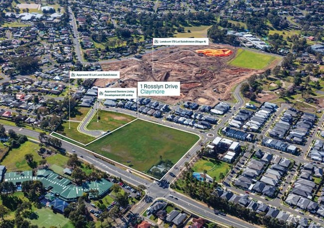 1 Rosslyn Drive Claymore NSW 2559 1 Rosslyn Drive Claymore NSW 2559