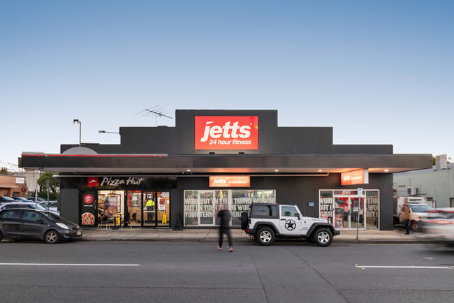 100 Tingal Road Wynnum QLD 4178 100 Tingal Road Wynnum QLD 4178
