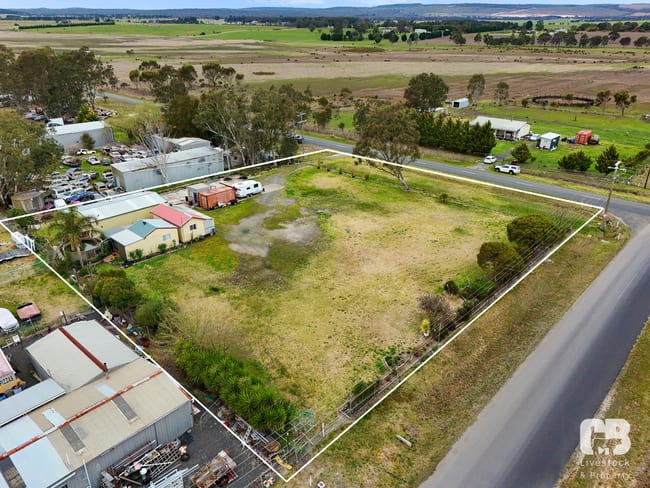 61 Huffers Lane Rosedale VIC 3847