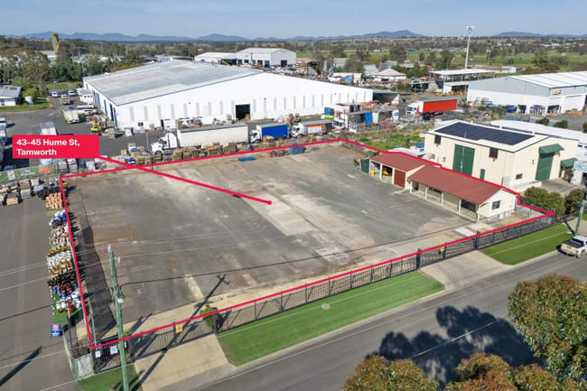 43-45 Hume Street Tamworth NSW 2340