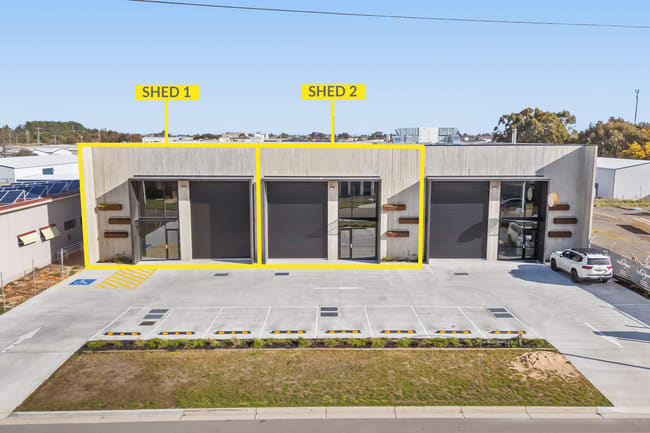 1&2/5 Anchor Drive Wendouree VIC 3355