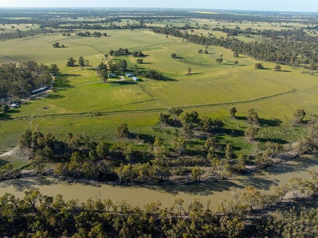 265 Bookit Island Lane Barham NSW 2732 265 Bookit Island Lane Barham NSW 2732