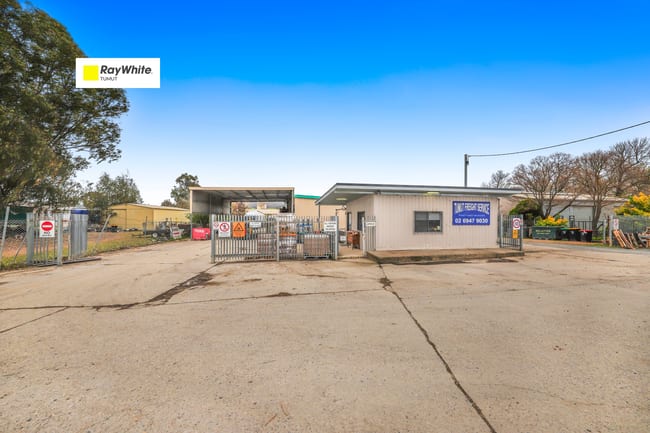 15-17 Boundary Street Tumut NSW 2720