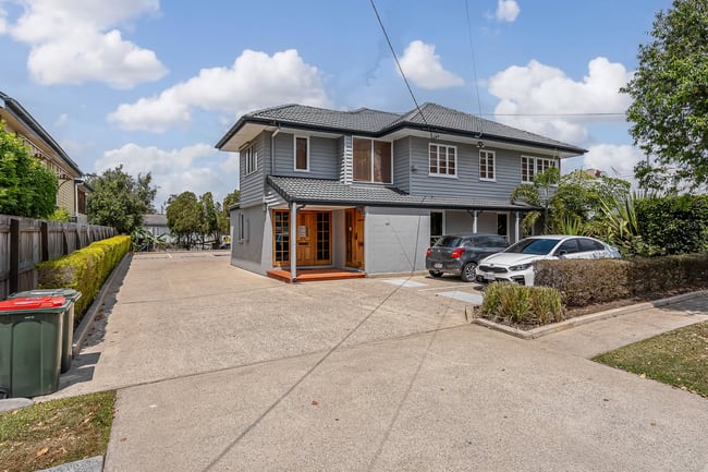 2/187 Long Street East Graceville QLD 4075 2/187 Long Street East Graceville QLD 4075