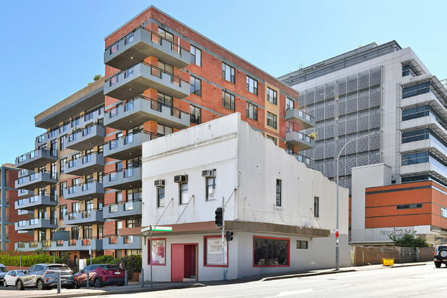 4 Carrington Avenue Hurstville NSW 2220