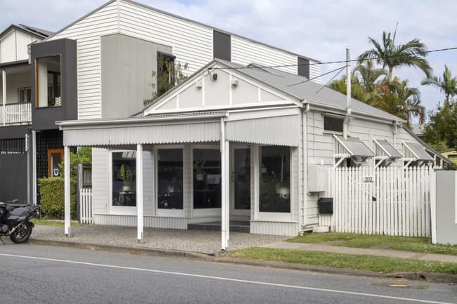 202 Hawthorne Road Hawthorne QLD 4171 202 Hawthorne Road Hawthorne QLD 4171