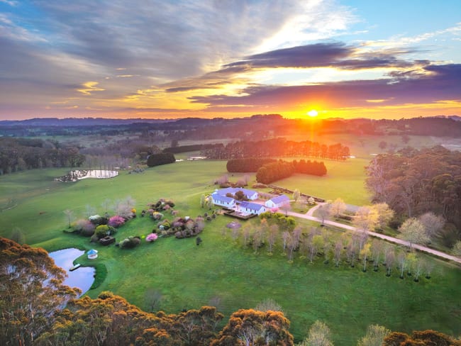 181 & 145 Walkers Lane Avoca NSW 2577 181 & 145 Walkers Lane Avoca NSW 2577