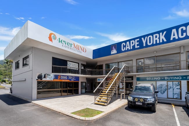 Suite 5/1057 Captain Cook Highway Smithfield QLD 4878