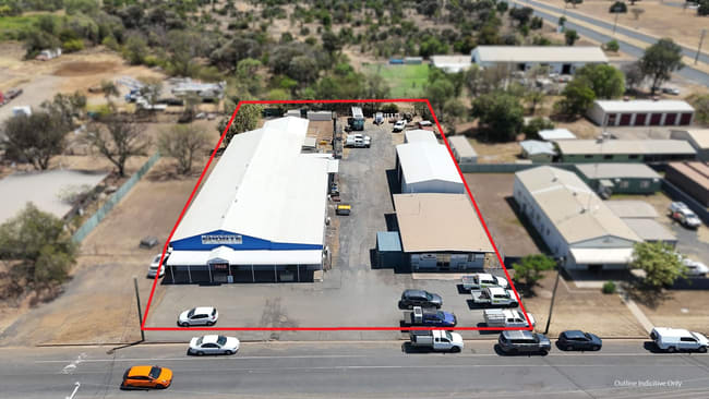 4 Littlefield Street Blackwater QLD 4717 4 Littlefield Street Blackwater QLD 4717