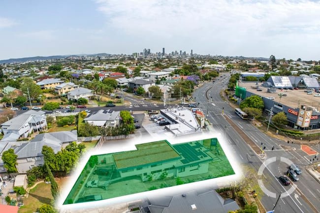 739 Logan Road Greenslopes QLD 4120 739 Logan Road Greenslopes QLD 4120