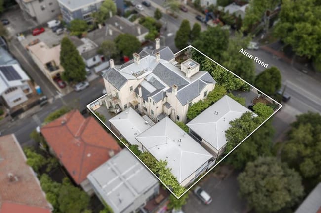 51 Alma Road St Kilda VIC 3182