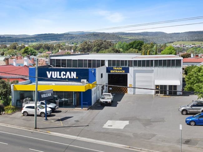 Entire Property/86 Invermay Road Invermay TAS 7248