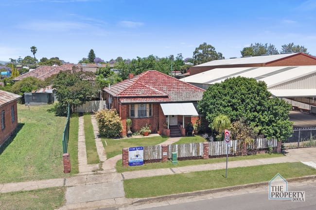 230 Bridge Street Tamworth NSW 2340 230 Bridge Street Tamworth NSW 2340