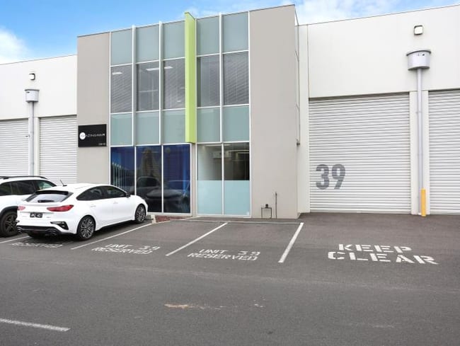 39/22-30 Wallace Avenue Point Cook VIC 3030 39/22-30 Wallace Avenue Point Cook VIC 3030