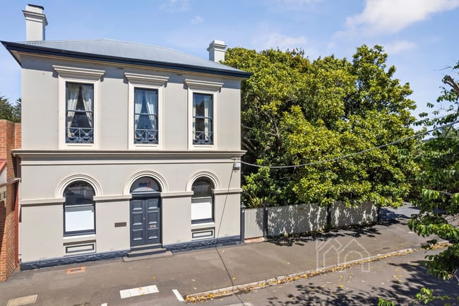 103 Main Street Romsey VIC 3434 103 Main Street Romsey VIC 3434