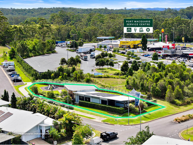 14 Sovereign Drive Port Macquarie NSW 2444 14 Sovereign Drive Port Macquarie NSW 2444