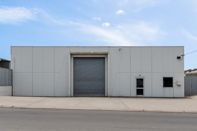 24 Coghlans Road Warrnambool VIC 3280 24 Coghlans Road Warrnambool VIC 3280