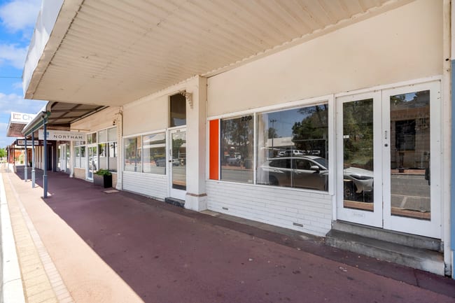 250 - 252 Fitzgerald Street Northam WA 6401 250 - 252 Fitzgerald Street Northam WA 6401