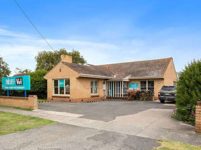 92 Princes Highway Port Fairy VIC 3284 92 Princes Highway Port Fairy VIC 3284