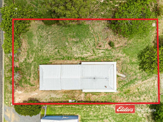 27 Kendall Street Gloucester NSW 2422 27 Kendall Street Gloucester NSW 2422