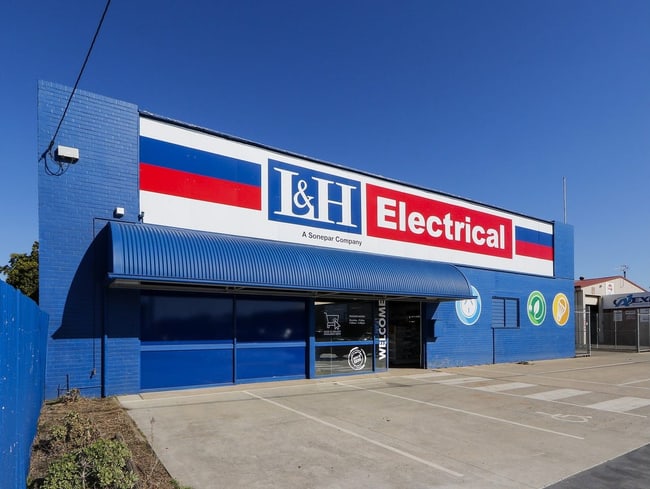 22-28 Bond Street Sale VIC 3850