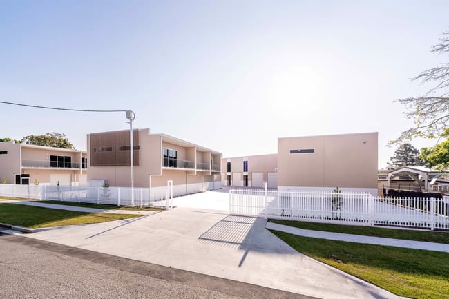 TENNYSON HQ Unit 3, 55 Lofter Street Tennyson QLD 4105 TENNYSON HQ Unit 3, 55 Lofter Street Tennyson QLD 4105