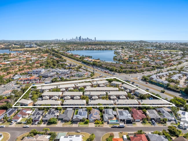Burleigh Waters QLD 4220 Burleigh Waters QLD 4220