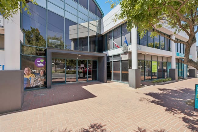 Unit 1/215 Port Road Hindmarsh SA 5007 Unit 1/215 Port Road Hindmarsh SA 5007