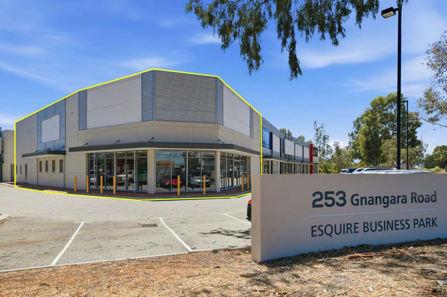 Unit 4/253 Gnangara Road Wangara WA 6065