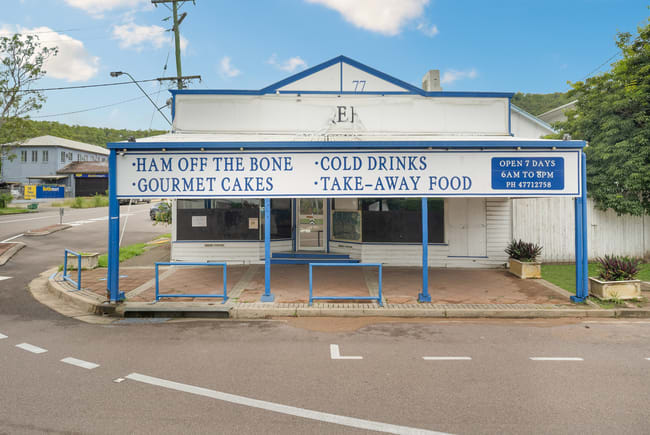 1/77-81 Harold Street West End QLD 4810