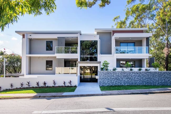 29 Hocking Street Arundel QLD 4214 29 Hocking Street Arundel QLD 4214