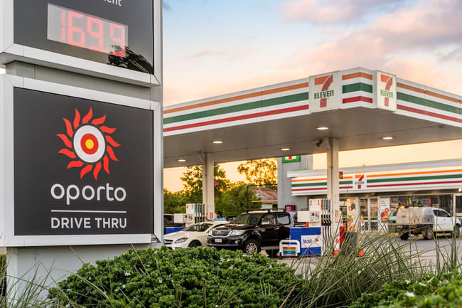 7-Eleven & Oporto, 357 Brisbane Street West Ipswich QLD 4305 7-Eleven & Oporto, 357 Brisbane Street West Ipswich QLD 4305