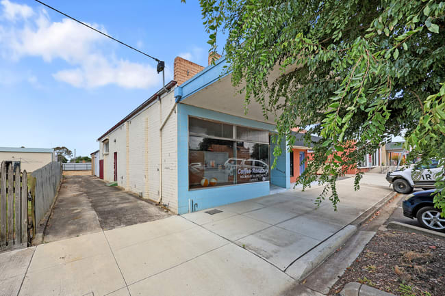 11 Curdie Street Cobden VIC 3266 11 Curdie Street Cobden VIC 3266