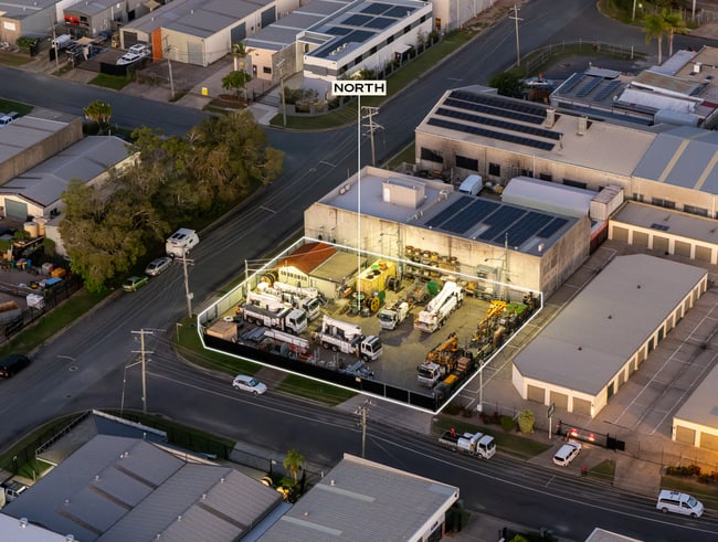 32 Huntington Street Clontarf QLD 4019 32 Huntington Street Clontarf QLD 4019