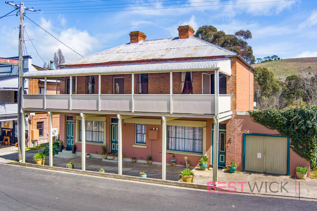 8 Belubula Street, CARCOAR near Bathurst NSW 2795
