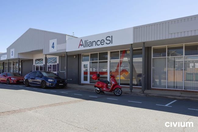 Ground  Unit 4/105 Newcastle Street Fyshwick ACT 2609