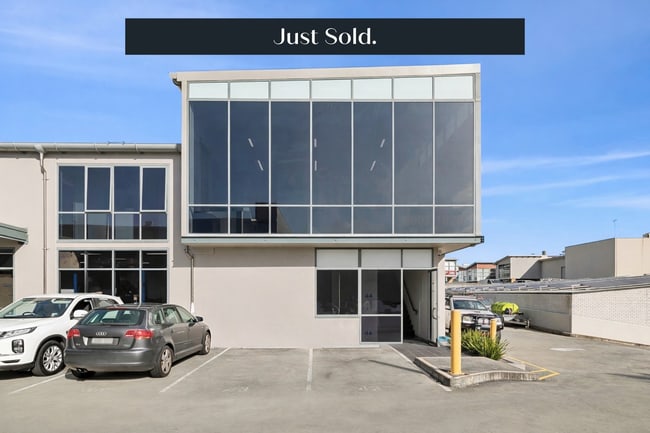 43&44/49-51 Mitchell Road Brookvale NSW 2100 43&44/49-51 Mitchell Road Brookvale NSW 2100