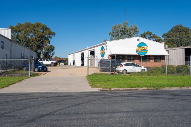 7 Michael Drive Wodonga VIC 3690