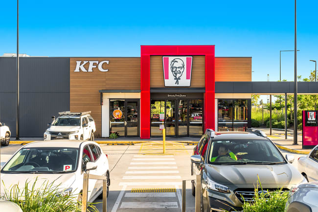 KFC, 4 Symonds Way Baringa QLD 4551
