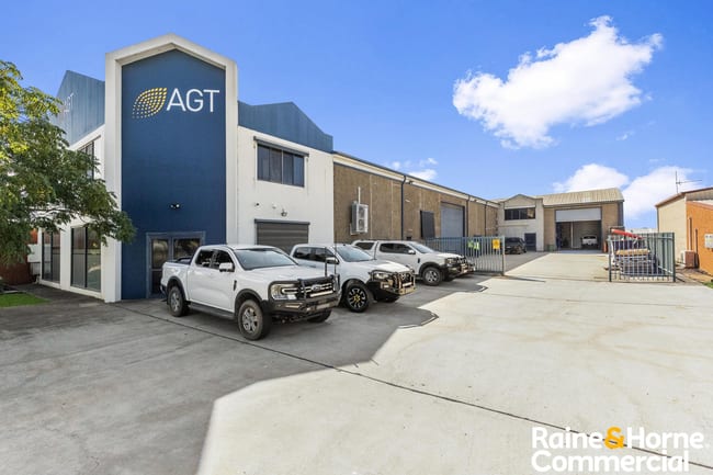 11 Cheshire Street Wagga Wagga NSW 2650 11 Cheshire Street Wagga Wagga NSW 2650